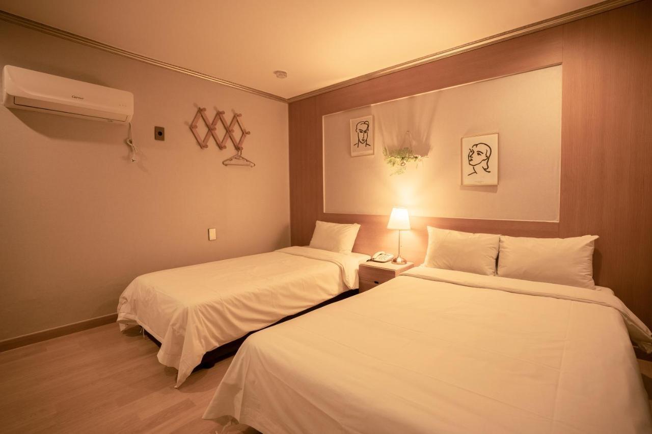 Jeju Stay Hotel Exterior foto