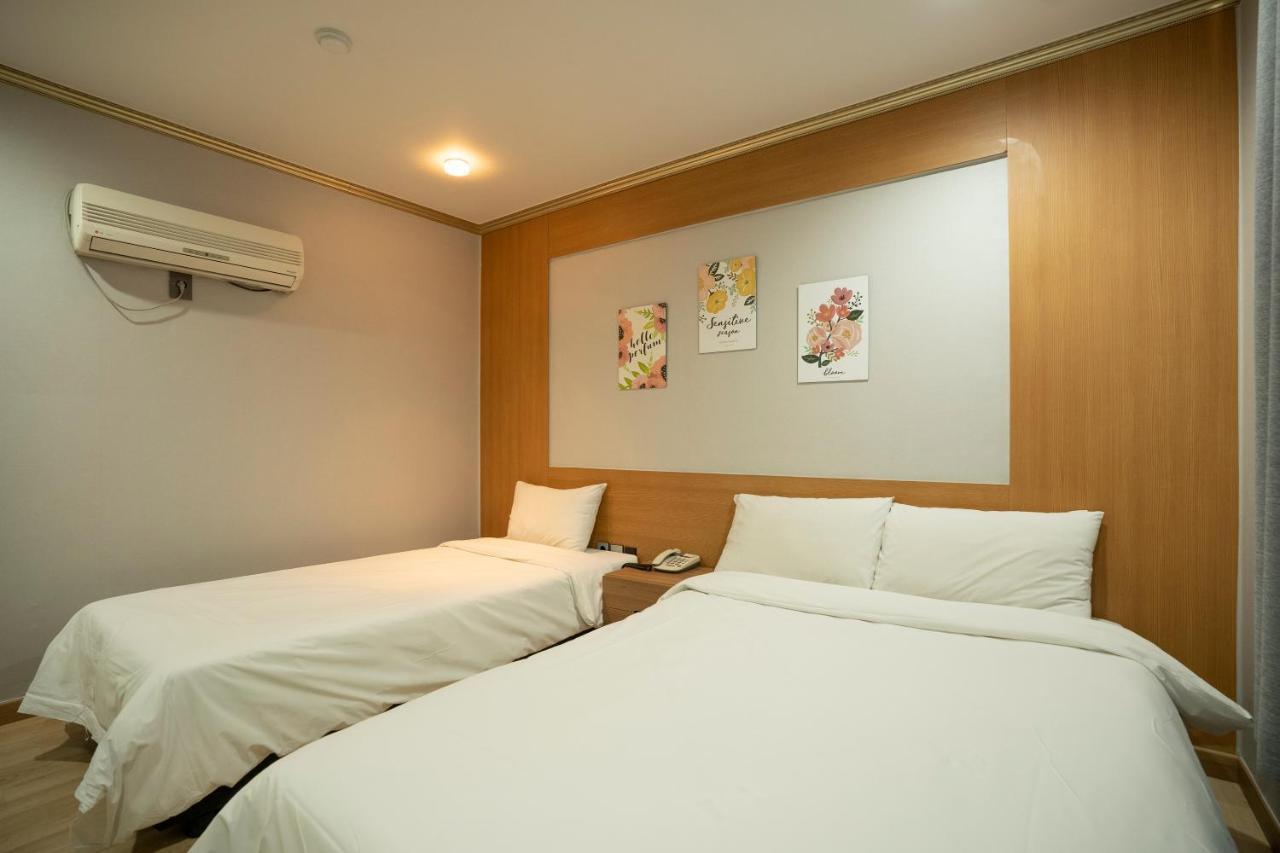 Jeju Stay Hotel Exterior foto