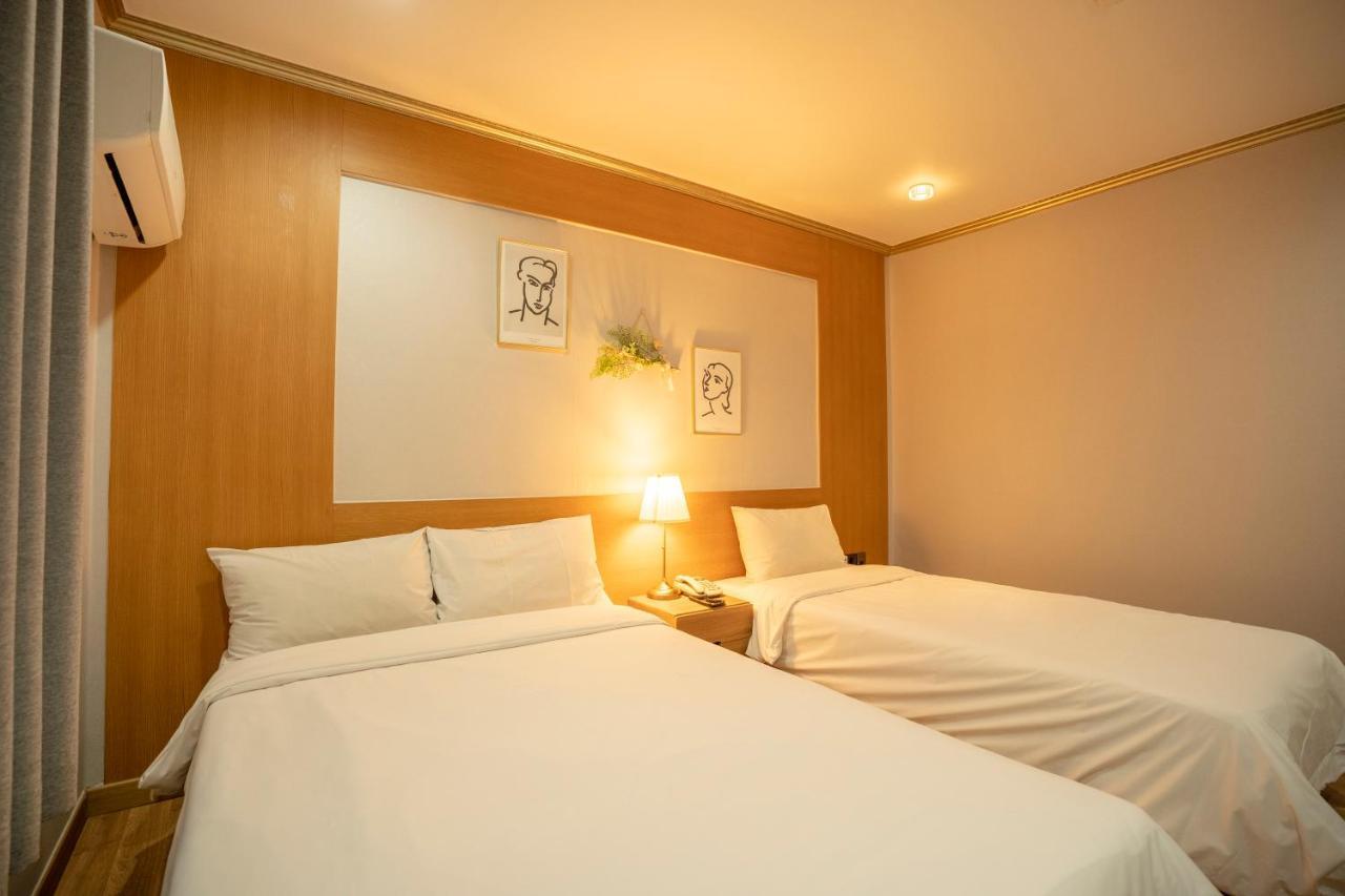 Jeju Stay Hotel Exterior foto